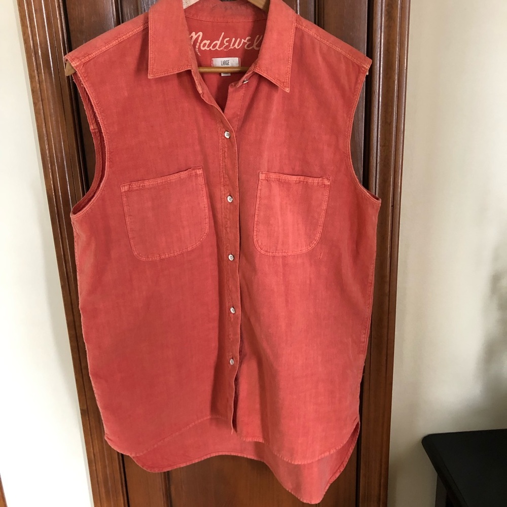 Madewell sleeveless ex-boyfriend shirt in sunset